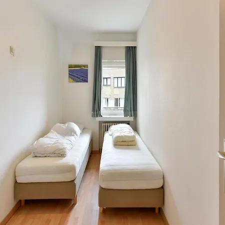 Modern 8-Person Sea Retreat Apartment Knokke-Heist